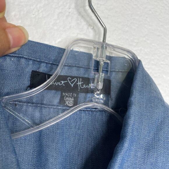 Violet Hearts Womens Top Size XS Blue Sleeveless Button Front Collared Casual - Picture 3 of 13